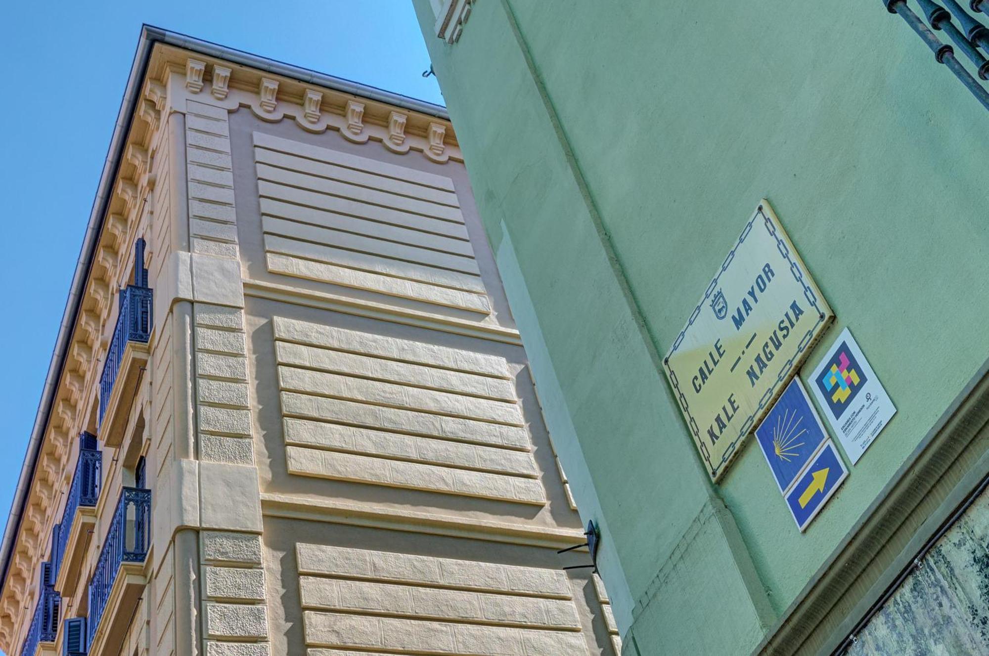 Apartamento Balcon Del Arte By Clabao Pamplona Exterior photo
